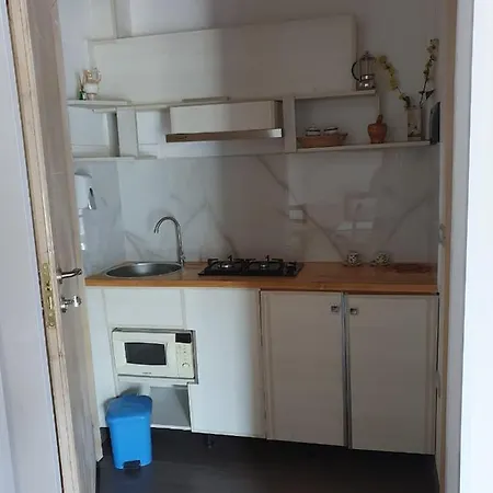 Tiny Apt Apart-hotel *