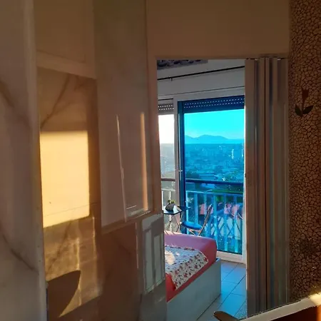 Tiny Apt *