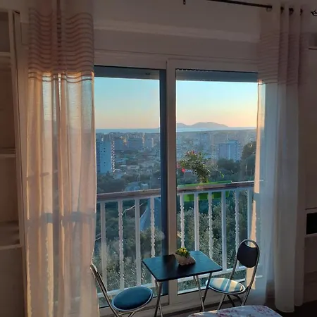 Tiny Apt Apart-hotel Vlorë