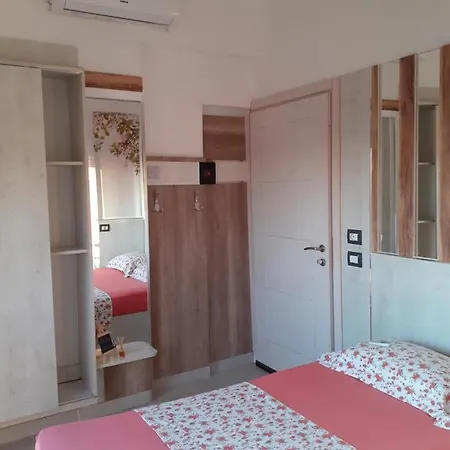 Apart-hotel Tiny Apt