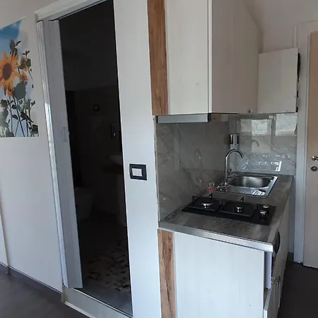 Apart-hotel Tiny Apt
